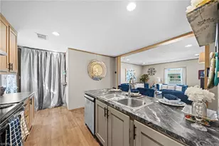 372 Santa Fe Trail, North Fort Myers, FL 33917 - Photo 9