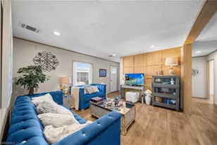 372 Santa Fe Trail, North Fort Myers, FL 33917 - Photo 3