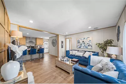 372 Santa Fe Trl, North Fort Myers, FL 33917 - Photo 5