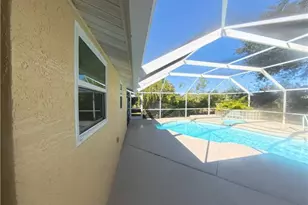 204 Stanford St, Lehigh Acres, FL 33936 - Photo 9