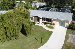 204 Stanford St, Lehigh Acres, FL 33936 - Photo 3