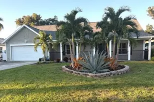 1263 Caloosa Dr, Fort Myers, FL 33901 - Photo 1