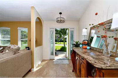 1306 SW 4th Pl, Cape Coral, FL 33991 - Photo 9