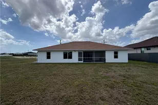 1417 NE 4th Pl, Cape Coral, FL 33909 - Photo 29