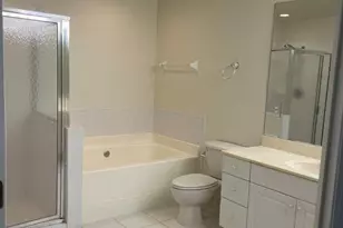 15190 Royal Windsor Ln, Fort Myers, FL 33919 - Photo 7