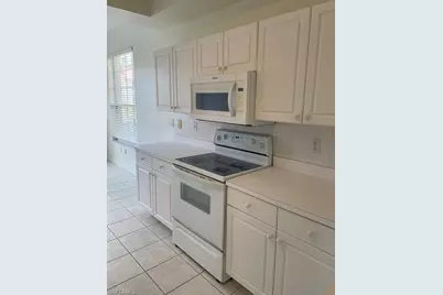 15190 Royal Windsor Ln #1002, Fort Myers, FL 33919 - Photo 5