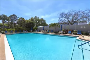 876 Gulf Pavilion Dr, Naples, FL 34108 - Photo 27