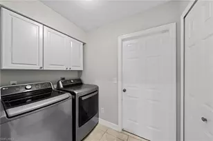 203 NW 4th Ave, Cape Coral, FL 33993 - Photo 21