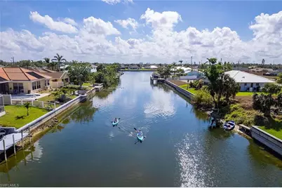 1930 NE 2nd Ter, Cape Coral, FL 33909 - Photo 33