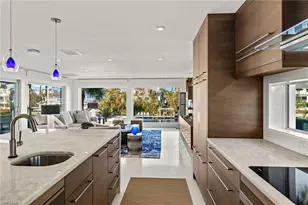 1290 Bay Dr, Sanibel, FL 33957 - Photo 9