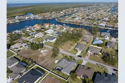 3805 SW 3rd St, Cape Coral, FL 33991 - Photo 7