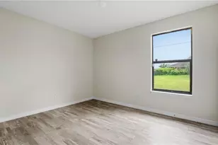 2701 E 18th St, Lehigh Acres, FL 33972 - Photo 17