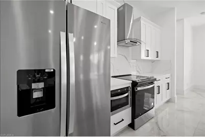 417 Tropicana Pkwy W, Cape Coral, FL 33993 - Photo 9