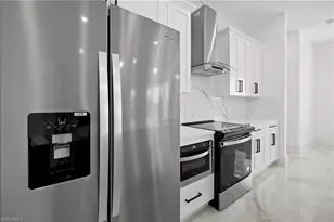 417 Tropicana Parkway W, Cape Coral, FL 33993 - Photo 9