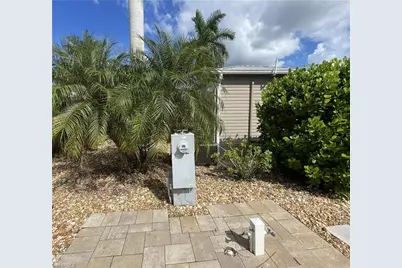 10316 Fire Flag Trl, Fort Myers, FL 33905 - Photo 29