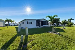 276 Lakeside Dr, North Fort Myers, FL 33903 - Photo 25