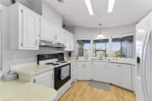 276 Lakeside Dr, North Fort Myers, FL 33903 - Photo 9