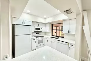 1420 SE 19th St, Cape Coral, FL 33990 - Photo 5
