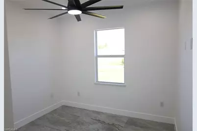 114 Preston St, Lehigh Acres, FL 33974 - Photo 9