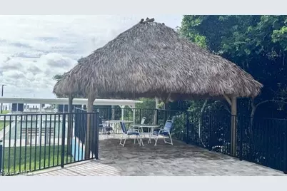 5563 Sir Walter Way, North Fort Myers, FL 33917 - Photo 31