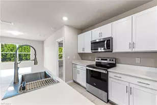 2259 SW 4th St, Cape Coral, FL 33991 - Photo 11