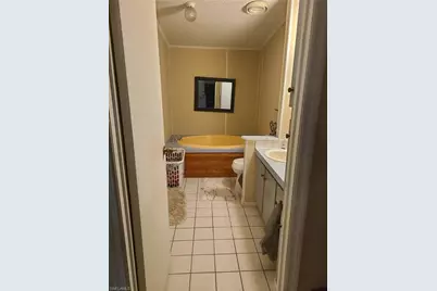 2463 Laurel Ln, North Fort Myers, FL 33917 - Photo 17