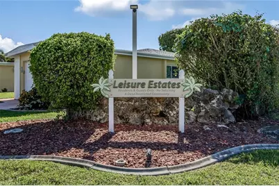2164 Leisure Ln, Fort Myers, FL 33907 - Photo 23
