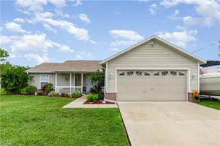 2133 SW 5th Ave, Cape Coral, FL 33991 - Photo 3
