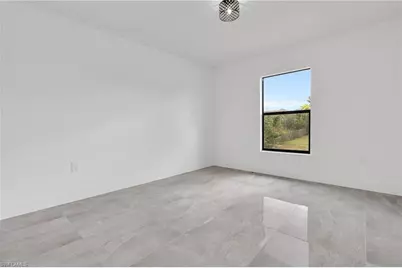 2927 8th St SW, Lehigh Acres, FL 33976 - Photo 9