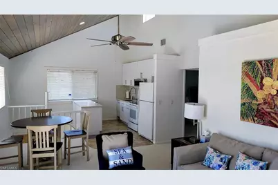 140 Estrellita Dr, Fort Myers Beach, FL 33931 - Photo 5