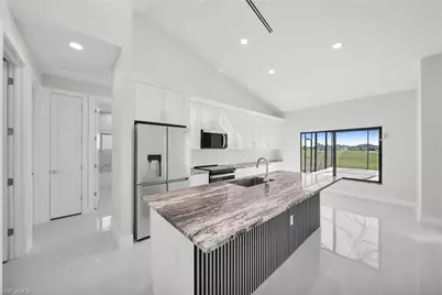 1245 NW 35th Pl, Cape Coral, FL 33993 - Photo 11