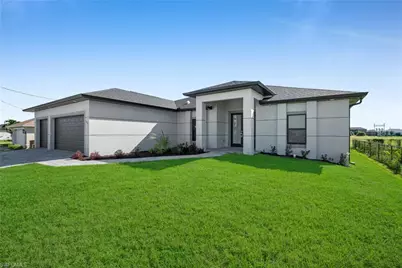 1245 NW 35th Pl, Cape Coral, FL 33993 - Photo 3