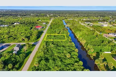 346 Rutland Cir, Port Charlotte, FL 33954 - Photo 1