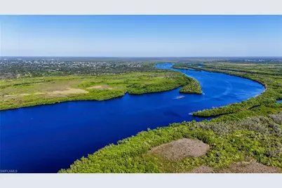 1352 Monterey Ct, Punta Gorda, FL 33983 - Photo 9