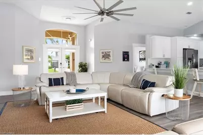 4921 SW 11th Pl, Cape Coral, FL 33914 - Photo 5