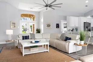 4921 SW 11th Pl, Cape Coral, FL 33914 - Photo 5