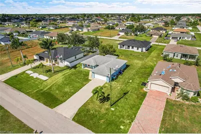 1621 NW 18th St, Cape Coral, FL 33993 - Photo 29