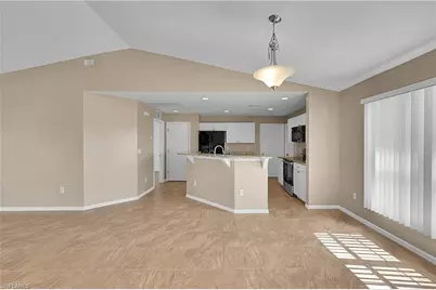 1621 NW 18th St, Cape Coral, FL 33993 - Photo 9