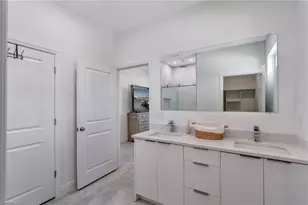 5027 S Peachtree Cir, Labelle, FL 33935 - Photo 15
