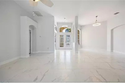 13717 Bald Cypress Cir, Fort Myers, FL 33907 - Photo 5