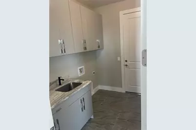 102 SW 36th Pl, Cape Coral, FL 33991 - Photo 17