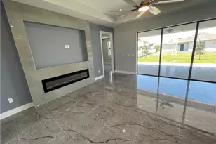 102 SW 36th Pl, Cape Coral, FL 33991 - Photo 5