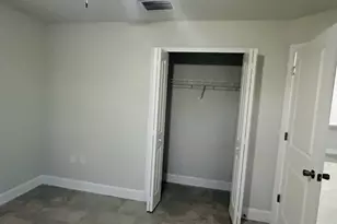 4608 SW 8th Ct, Cape Coral, FL 33914 - Photo 9