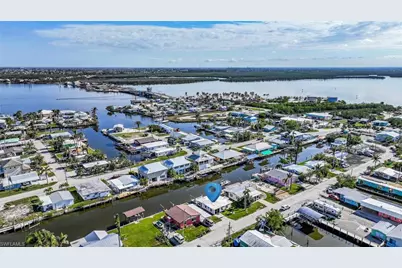11494 May St, Matlacha, FL 33993 - Photo 3