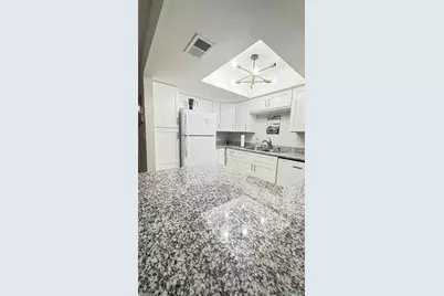 13192 Broadhurst Loop #C, Fort Myers, FL 33919 - Photo 11