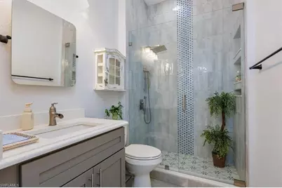 17100 Wrigley Cir, Fort Myers, FL 33908 - Photo 25