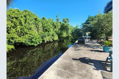 1370 Harbor View Dr, North Fort Myers, FL 33917 - Photo 47