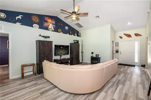 2005 McArthur Ave, Alva, FL 33920 - Photo 7