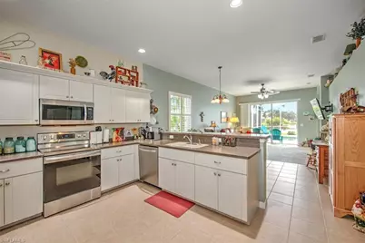 2711 Blue Cypress Lake Ct, Cape Coral, FL 33909 - Photo 7