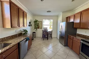 2536 Laurentina Ln, Cape Coral, FL 33909 - Photo 3
